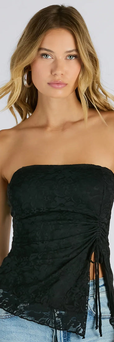 From bold to effortless, the Sheer Charm Strapless Lace Crop Top lets you define your vibe with black tops that speak your style.